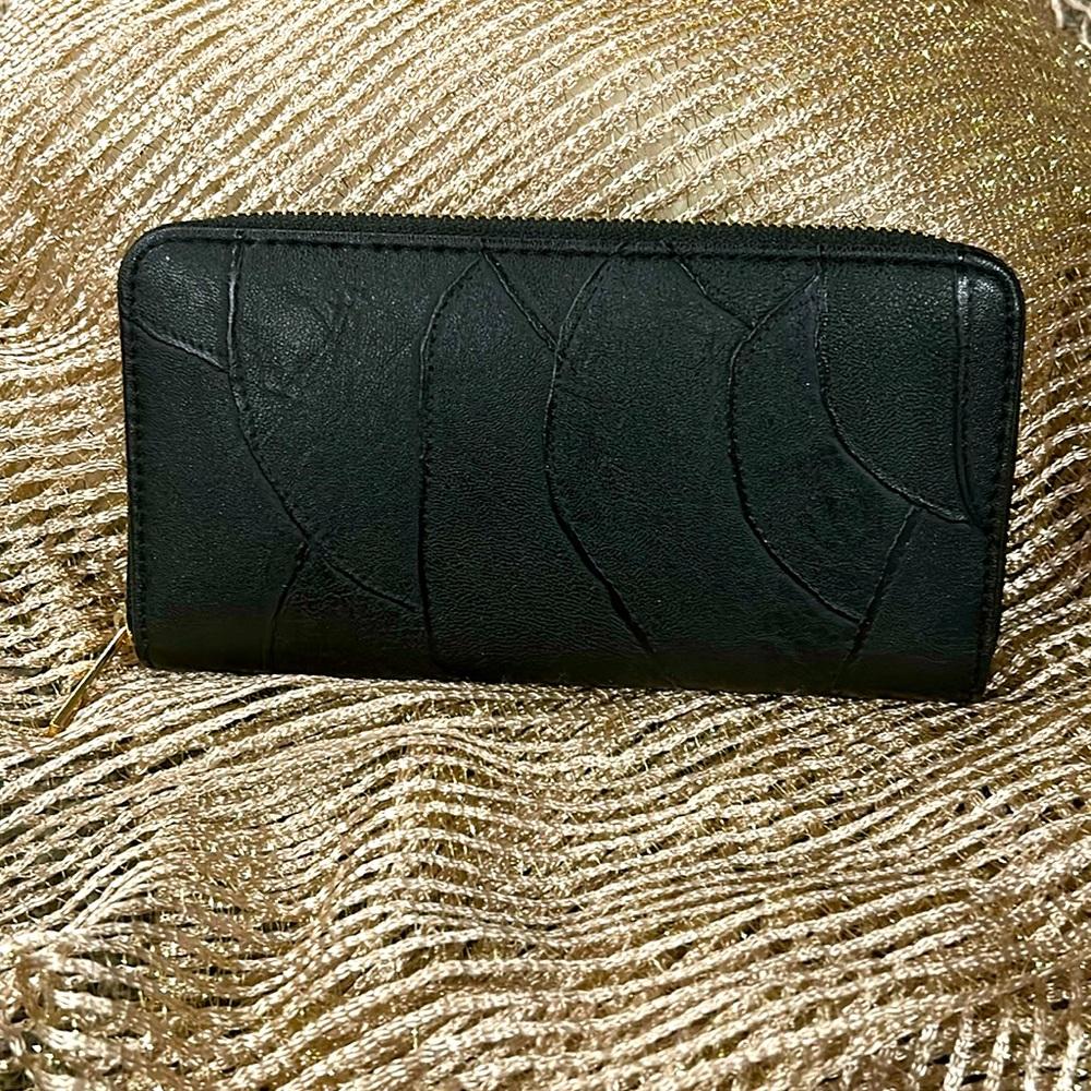 Black clutch wallet